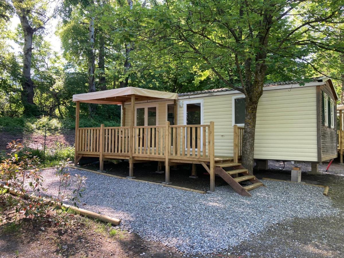 Camping Les Grillons Hotel Embrun Exterior photo