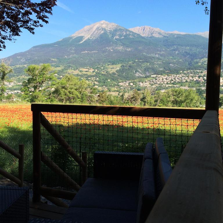 Camping Les Grillons Hotel Embrun Exterior photo