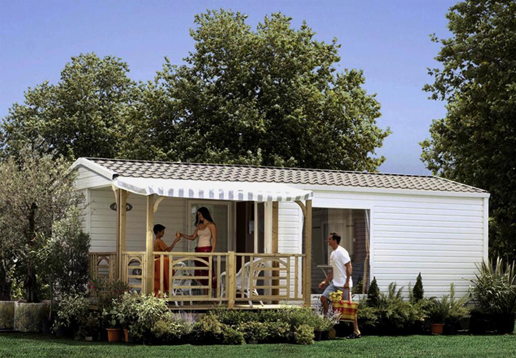 Camping Les Grillons Hotel Embrun Exterior photo